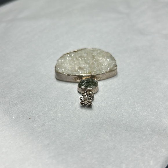 Moldavite and quartz druzy pendant Sterling silver - Picture 3 of 5